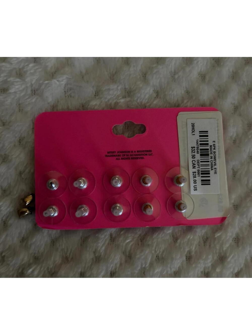 Torrid Halloween Betsey Johnson Earrings NWT - Picture 5 of 5